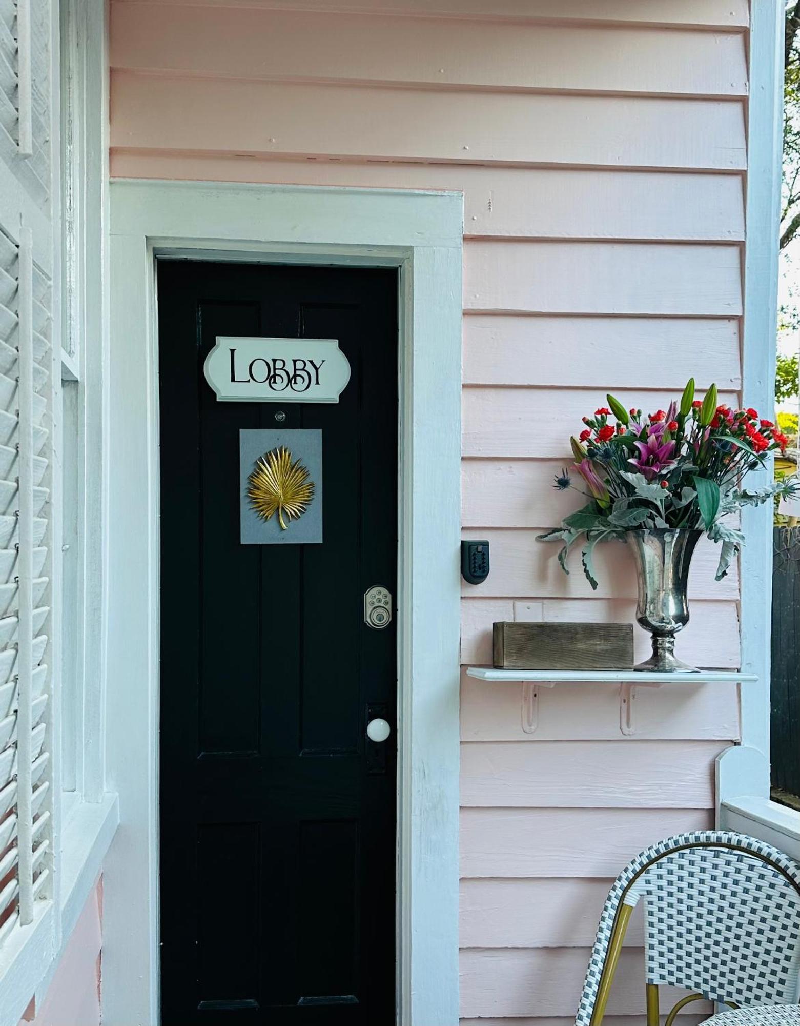 Bijou Boutique Inn Чарльстон Экстерьер фото